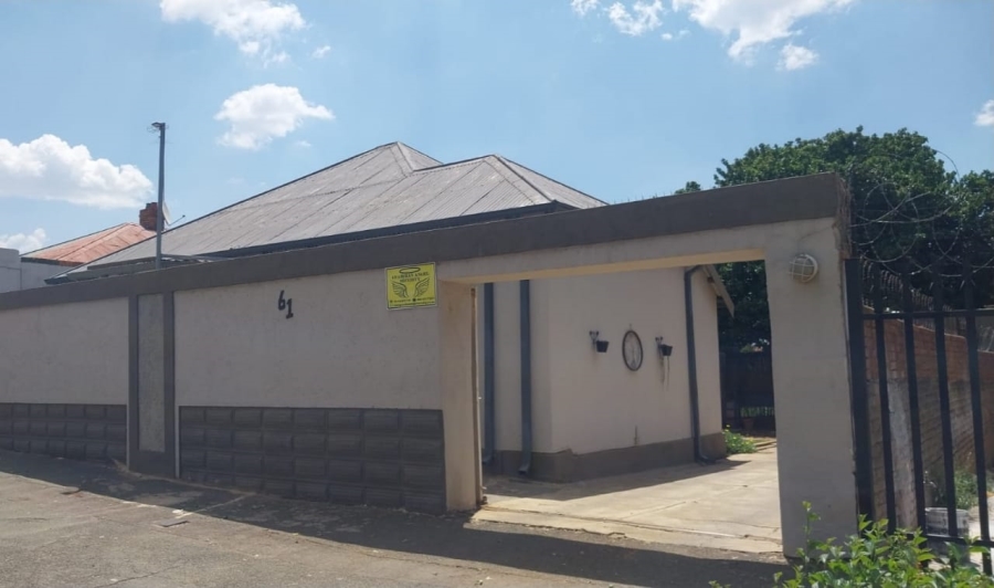 3 Bedroom Property for Sale in Kenilworth Gauteng