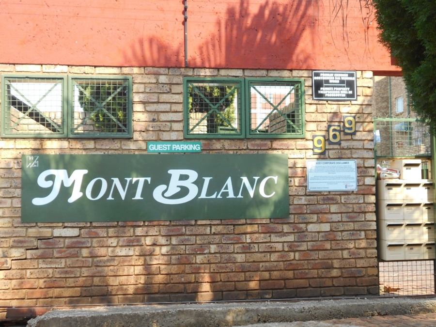 2 Bedroom Property for Sale in Wonderboom South Gauteng