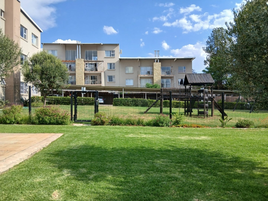 To Let 2 Bedroom Property for Rent in Rivonia Gauteng