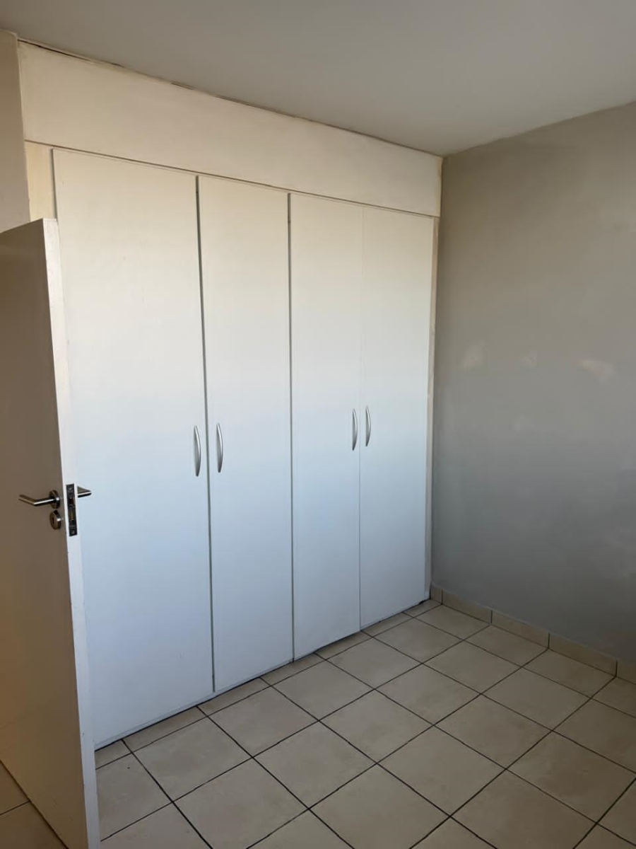 To Let 2 Bedroom Property for Rent in Elma Park Gauteng