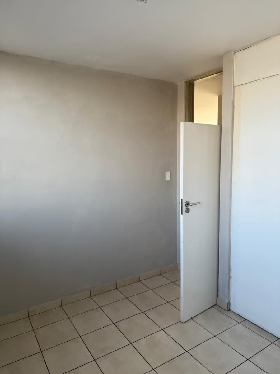 To Let 2 Bedroom Property for Rent in Elma Park Gauteng