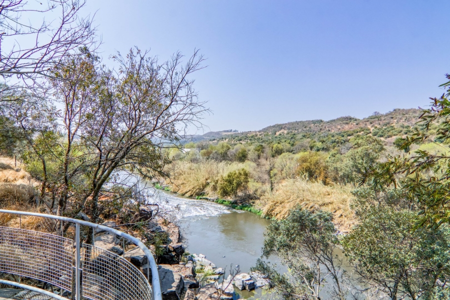  Bedroom Property for Sale in Riverside Estate Gauteng