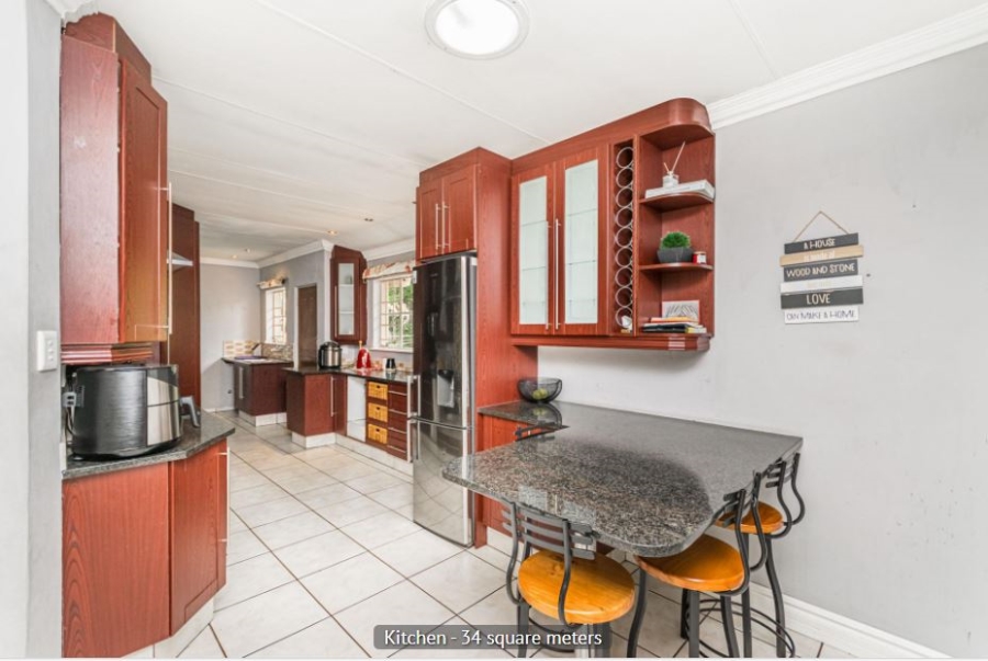 4 Bedroom Property for Sale in Ferndale Gauteng