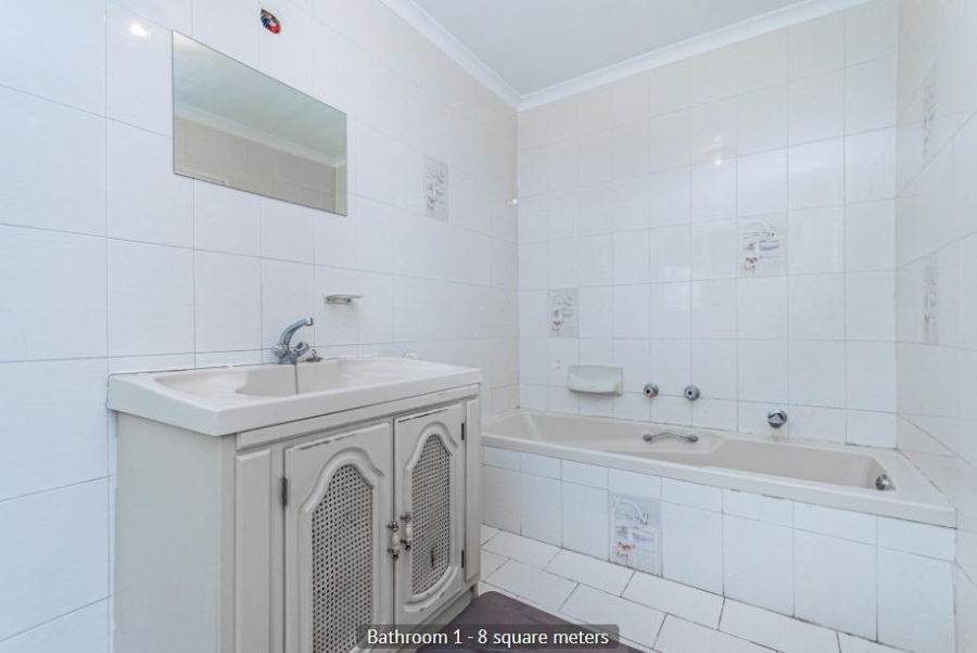4 Bedroom Property for Sale in Ferndale Gauteng
