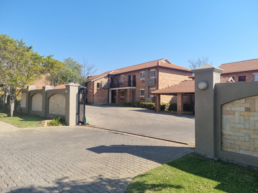 1 Bedroom Property for Sale in Newmark Estate Gauteng