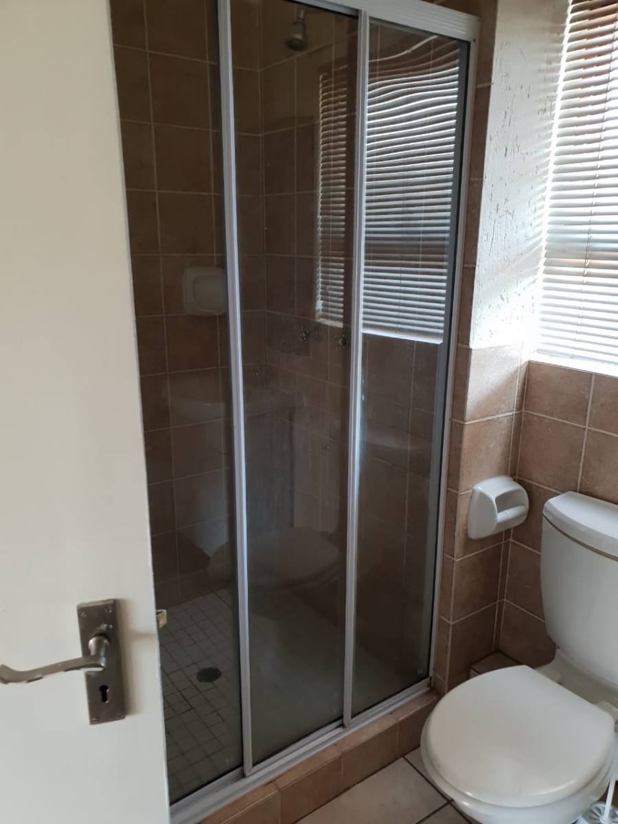 To Let 1 Bedroom Property for Rent in Paulshof Gauteng
