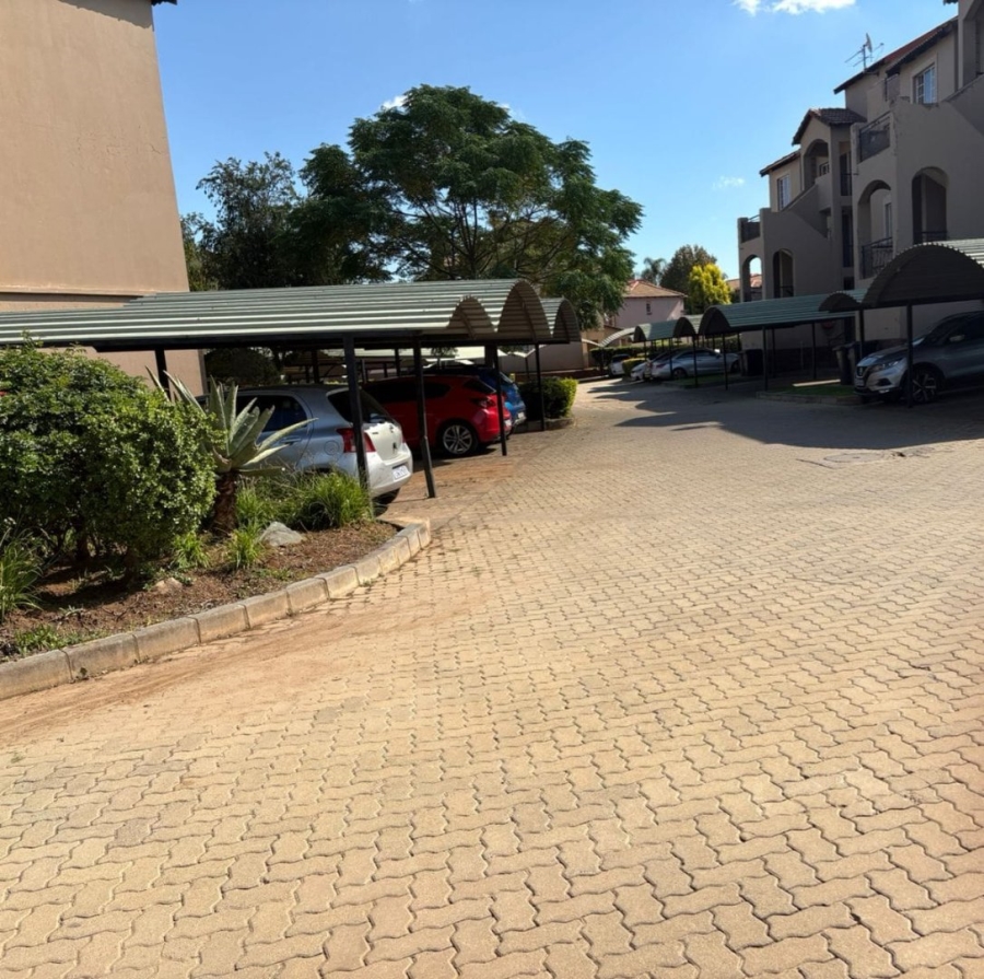 2 Bedroom Property for Sale in Castleview Gauteng