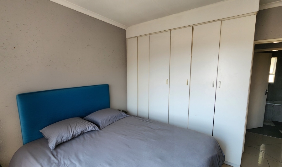 2 Bedroom Property for Sale in Allens Nek Gauteng