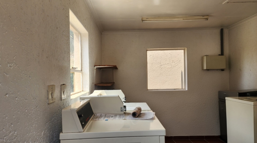 2 Bedroom Property for Sale in Allens Nek Gauteng