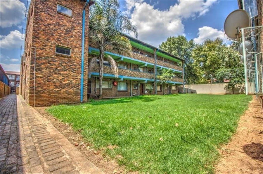 2 Bedroom Property for Sale in Kempton Park Central Gauteng