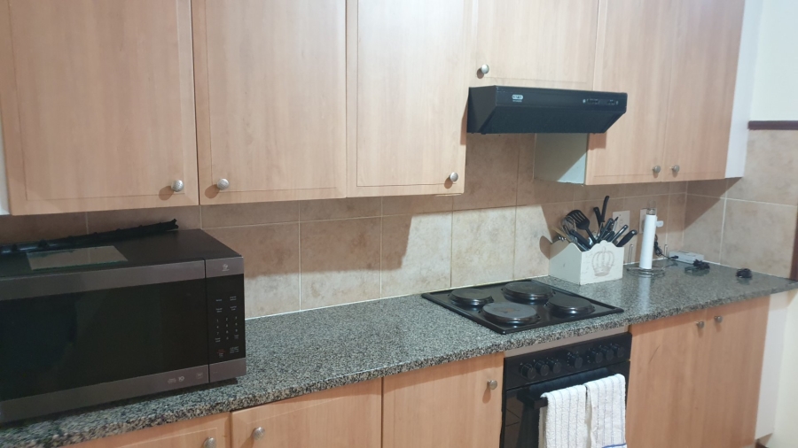 3 Bedroom Property for Sale in Monavoni Gauteng