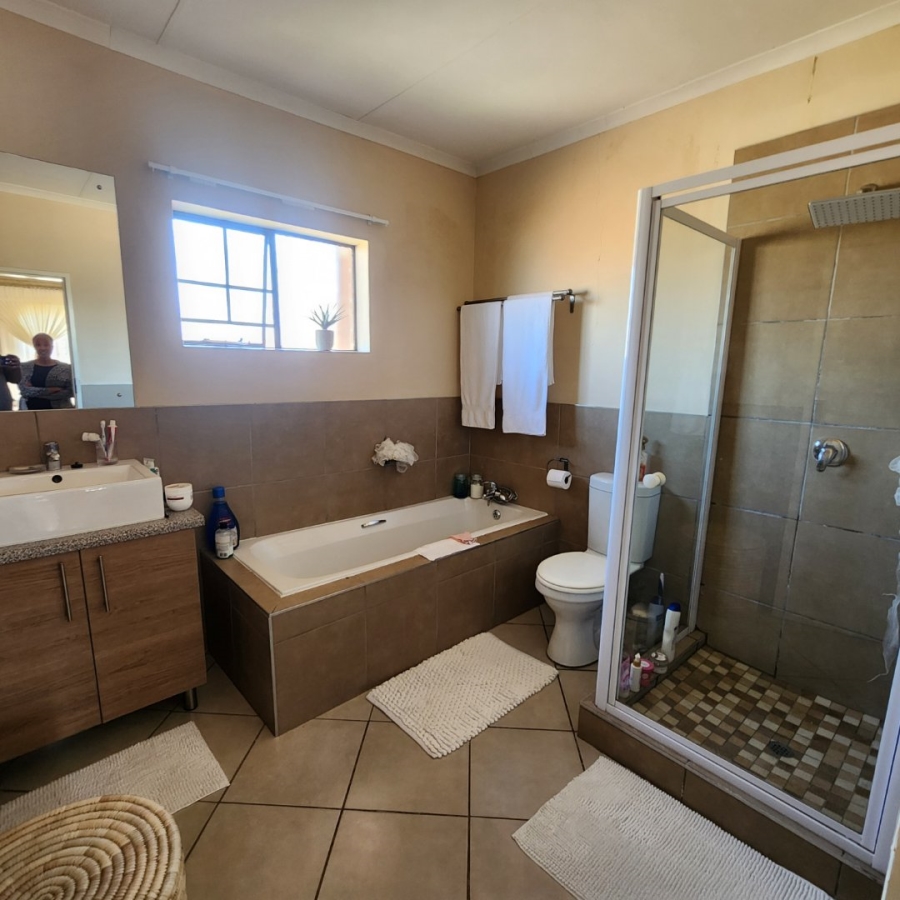 3 Bedroom Property for Sale in Sagewood Gauteng