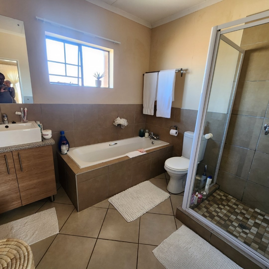 3 Bedroom Property for Sale in Sagewood Gauteng