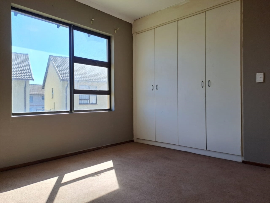 To Let 3 Bedroom Property for Rent in Parkrand Gauteng