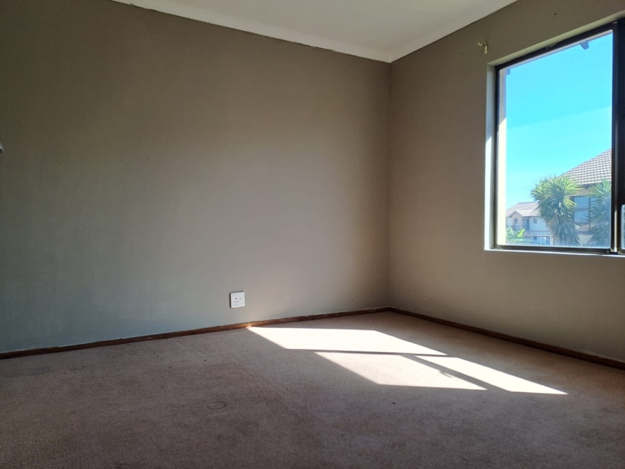 To Let 3 Bedroom Property for Rent in Parkrand Gauteng