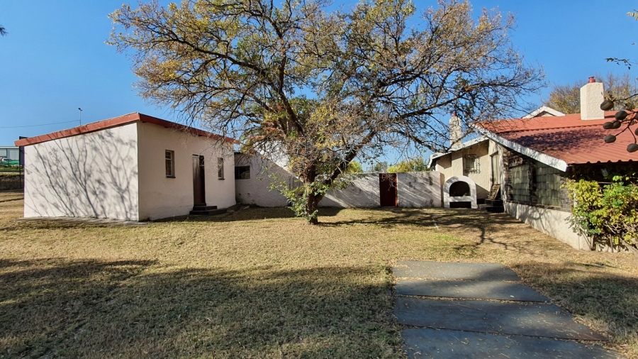 Commercial Property for Sale in Lanseria Gauteng