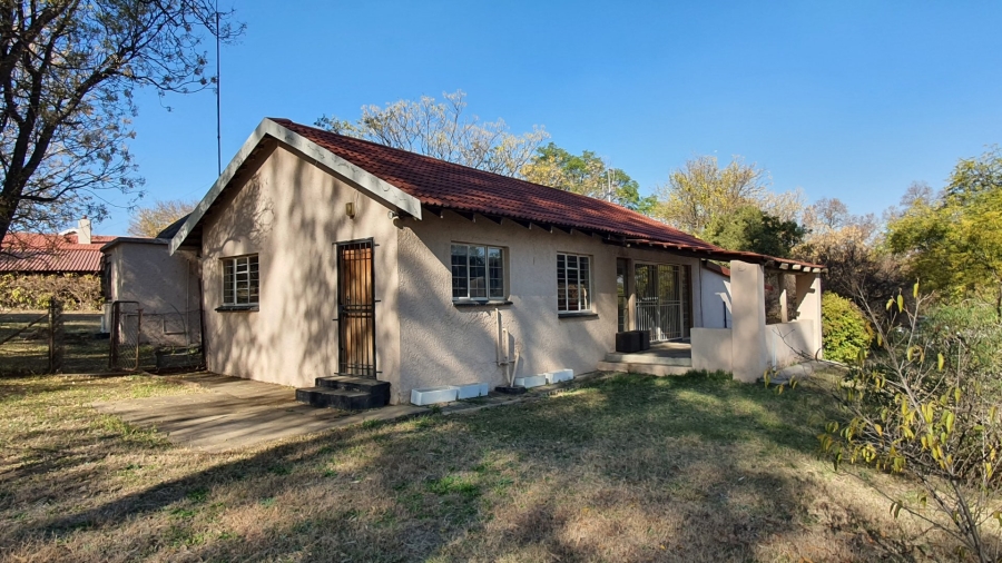 Commercial Property for Sale in Lanseria Gauteng