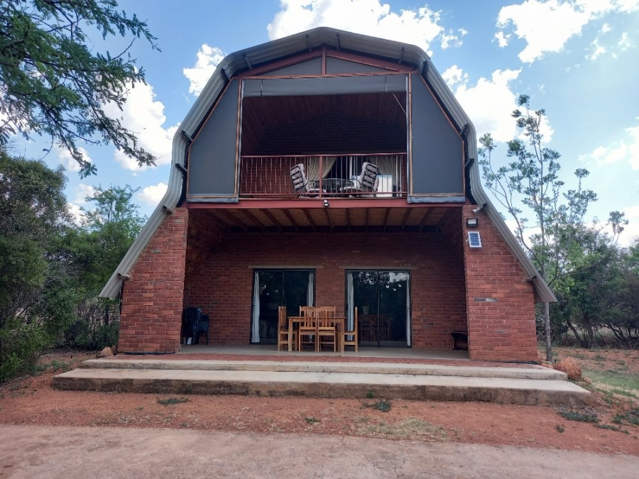 6 Bedroom Property for Sale in Kameelfontein Gauteng