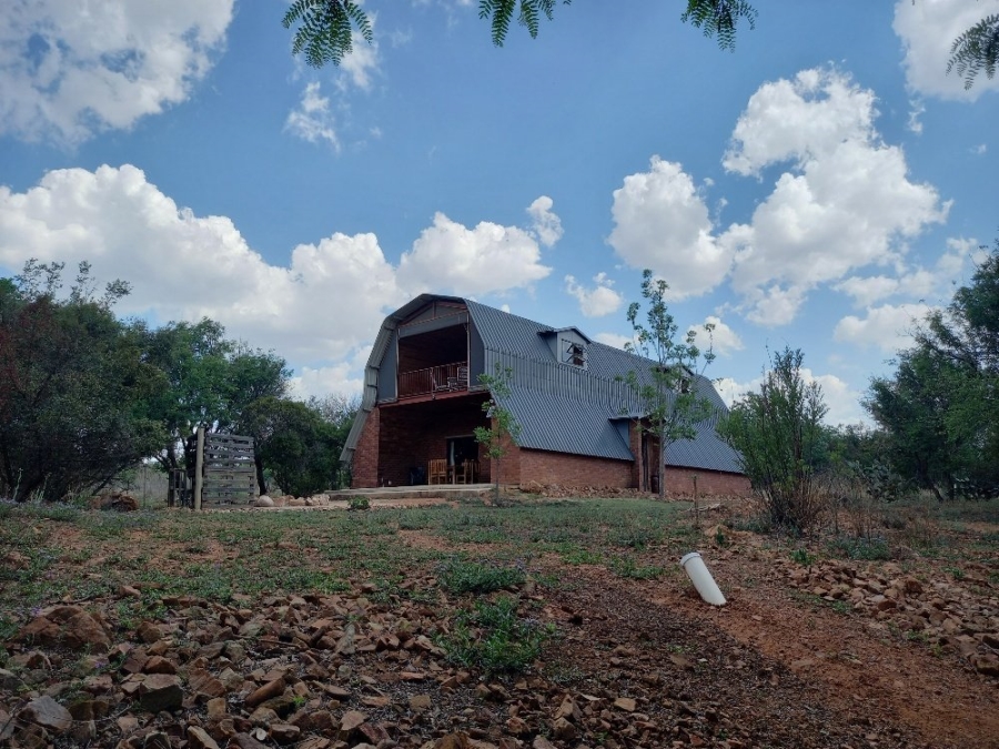 6 Bedroom Property for Sale in Kameelfontein Gauteng