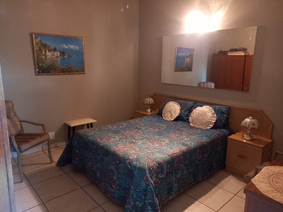 6 Bedroom Property for Sale in Kameelfontein Gauteng