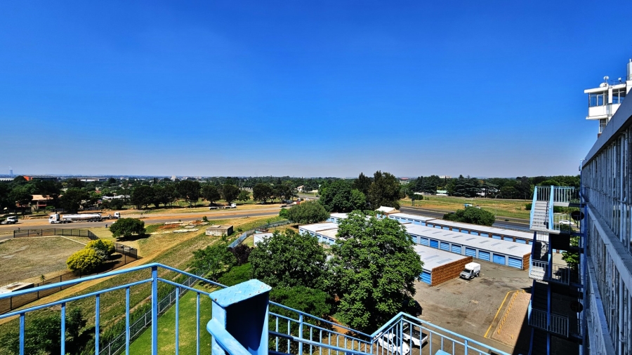 3 Bedroom Property for Sale in Arcon Park Gauteng