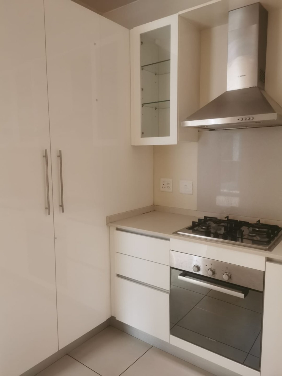 To Let 2 Bedroom Property for Rent in Kensington Gauteng