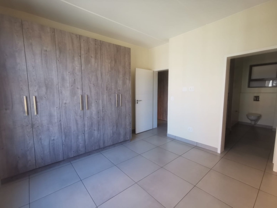 To Let 2 Bedroom Property for Rent in Kensington Gauteng