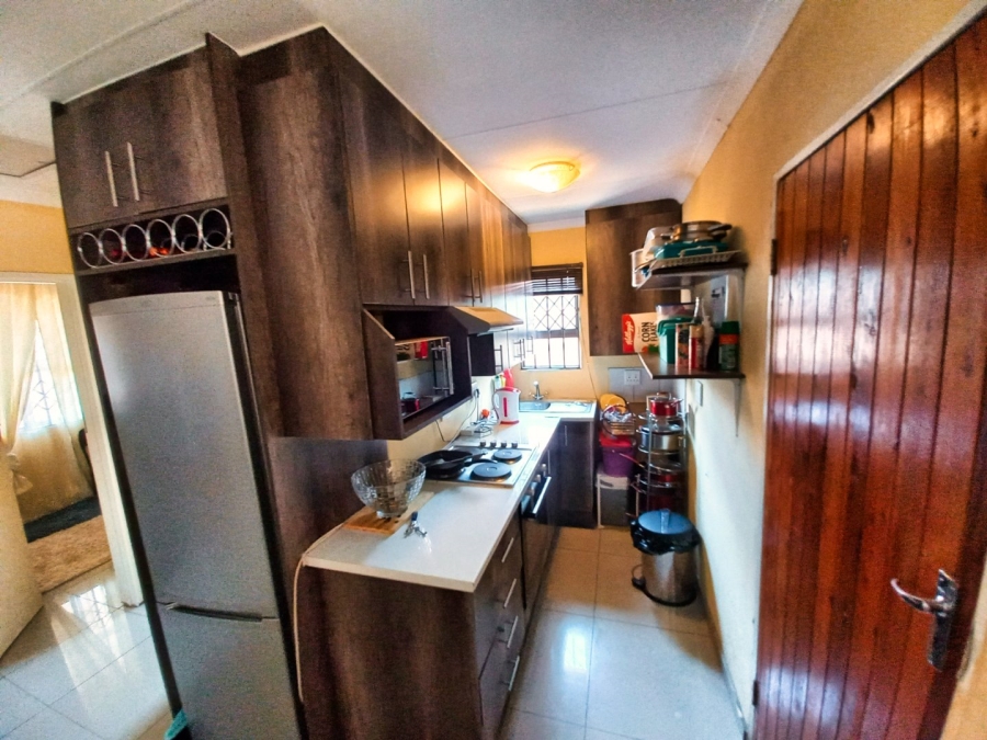 3 Bedroom Property for Sale in Windmill Park Gauteng