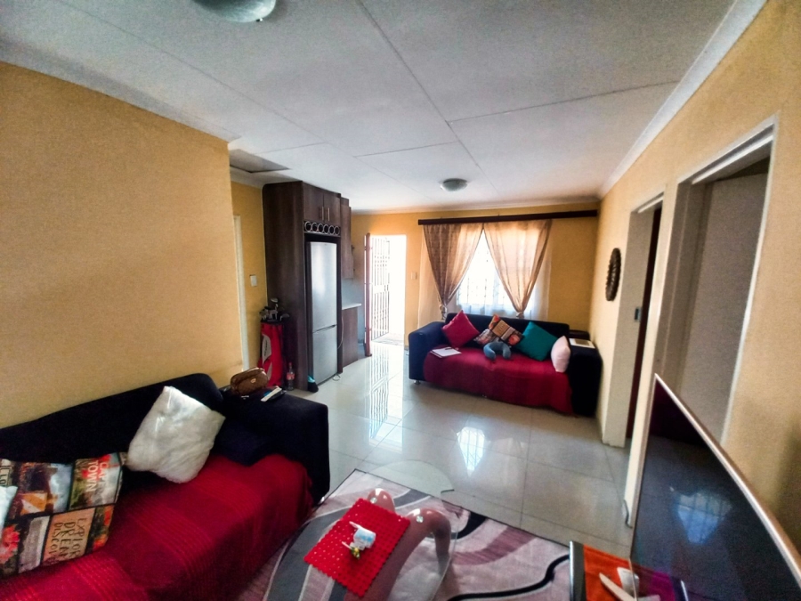 3 Bedroom Property for Sale in Windmill Park Gauteng
