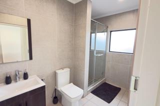 3 Bedroom Property for Sale in Greenstone Hill Gauteng