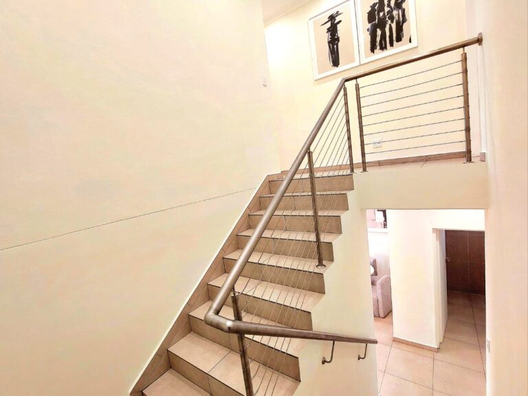 3 Bedroom Property for Sale in Greenstone Hill Gauteng