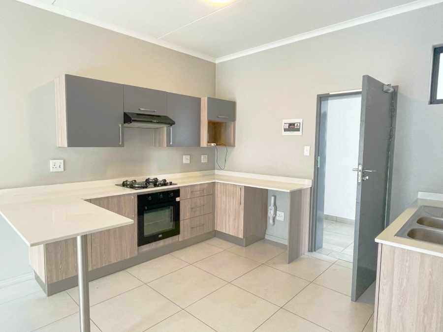 To Let 2 Bedroom Property for Rent in Carlswald Gauteng