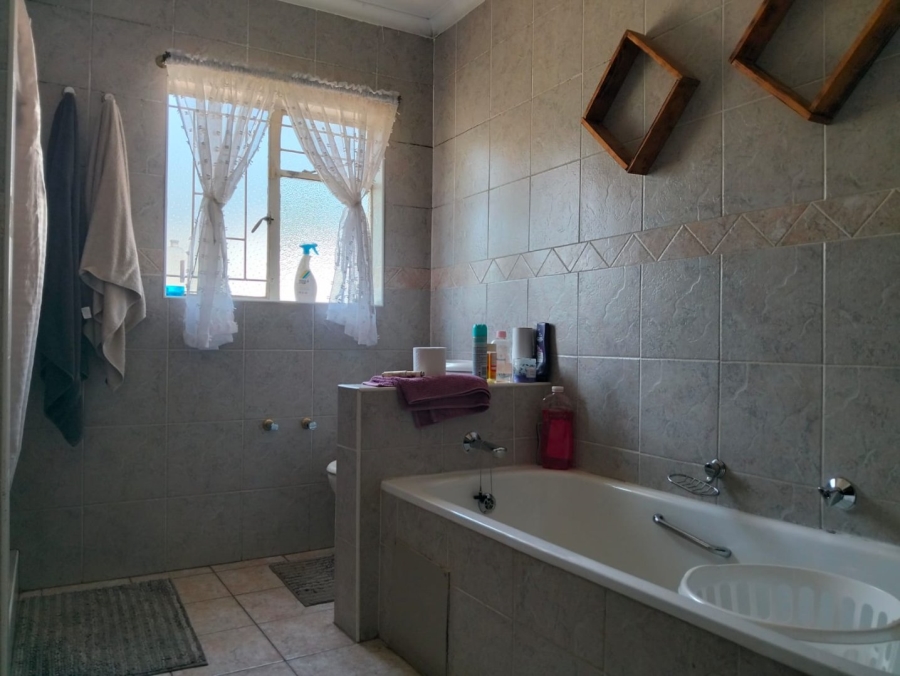 3 Bedroom Property for Sale in Pomona Gauteng