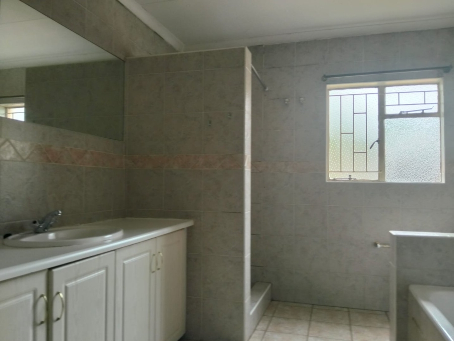 3 Bedroom Property for Sale in Pomona Gauteng