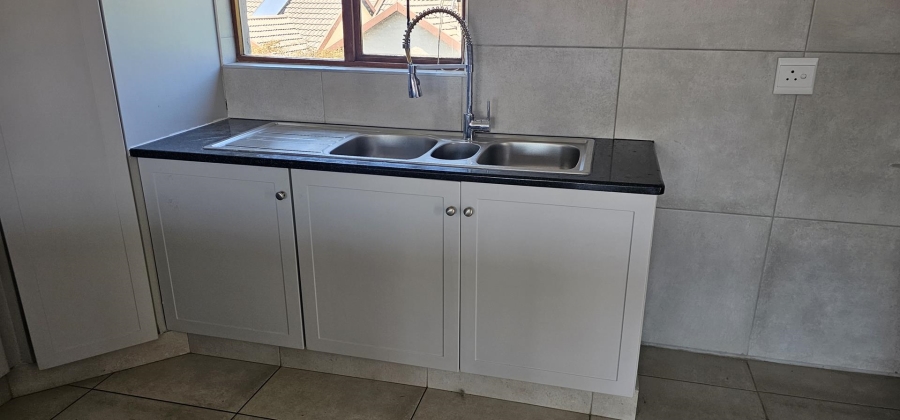 3 Bedroom Property for Sale in Country View Estate Gauteng