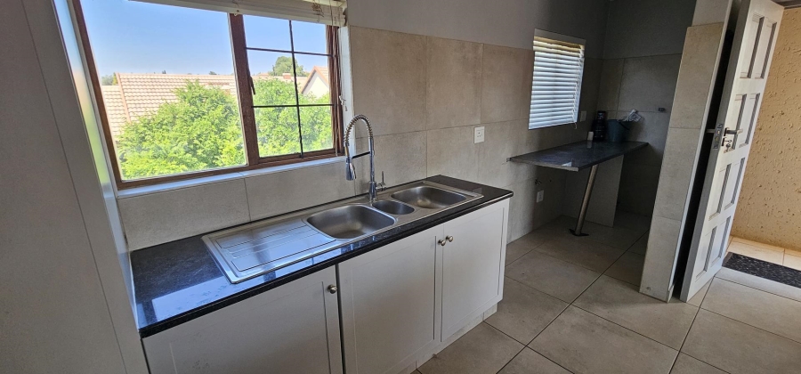 3 Bedroom Property for Sale in Country View Estate Gauteng