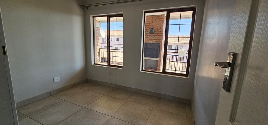 3 Bedroom Property for Sale in Country View Estate Gauteng