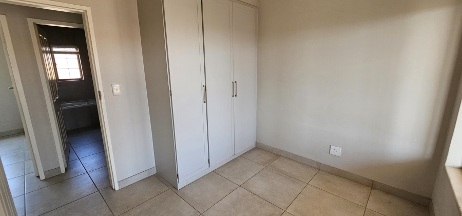 3 Bedroom Property for Sale in Country View Estate Gauteng
