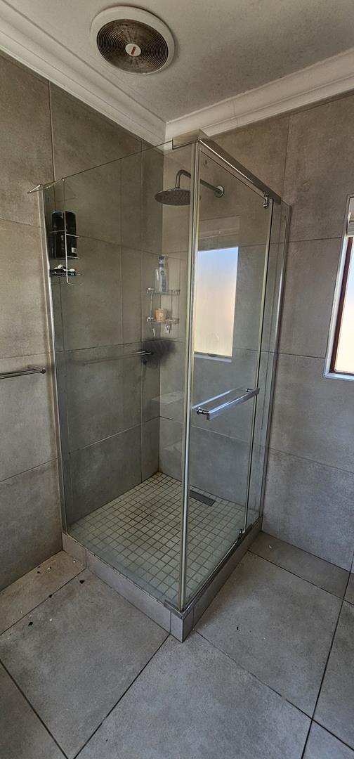 3 Bedroom Property for Sale in Country View Estate Gauteng