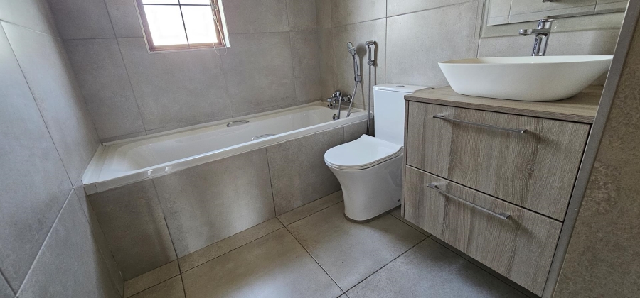 3 Bedroom Property for Sale in Country View Estate Gauteng