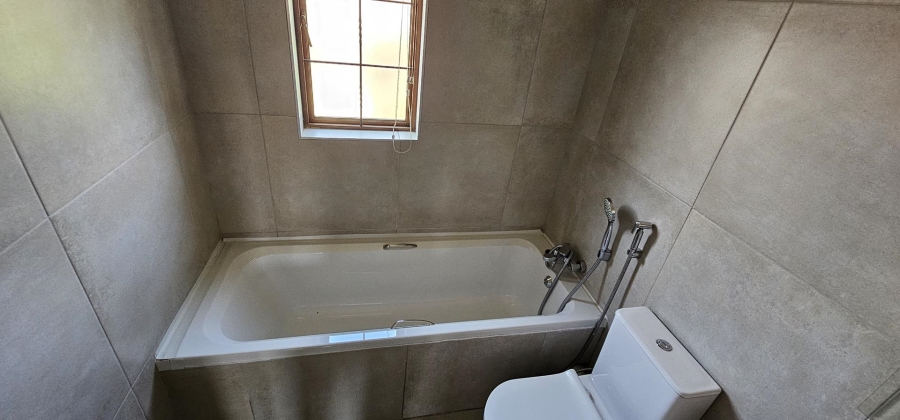 3 Bedroom Property for Sale in Country View Estate Gauteng