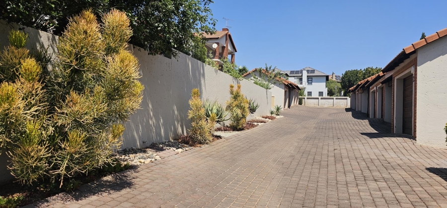 3 Bedroom Property for Sale in Country View Estate Gauteng