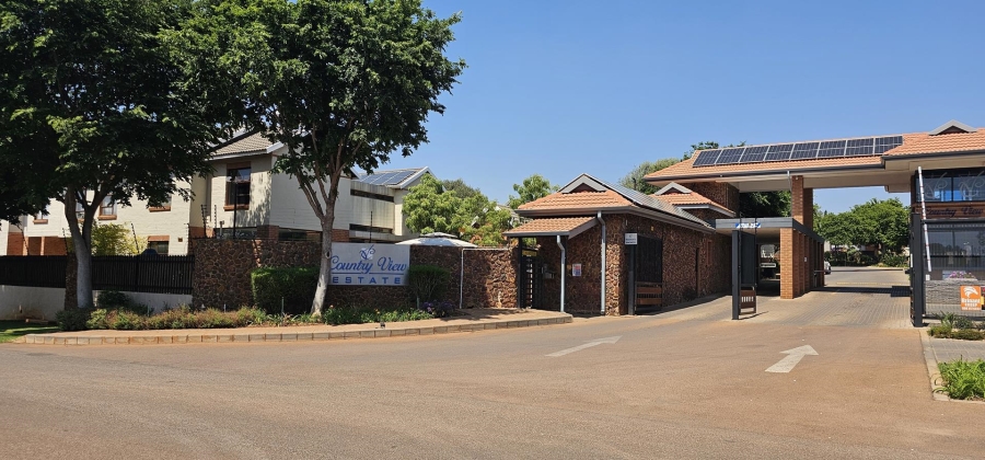 3 Bedroom Property for Sale in Country View Estate Gauteng