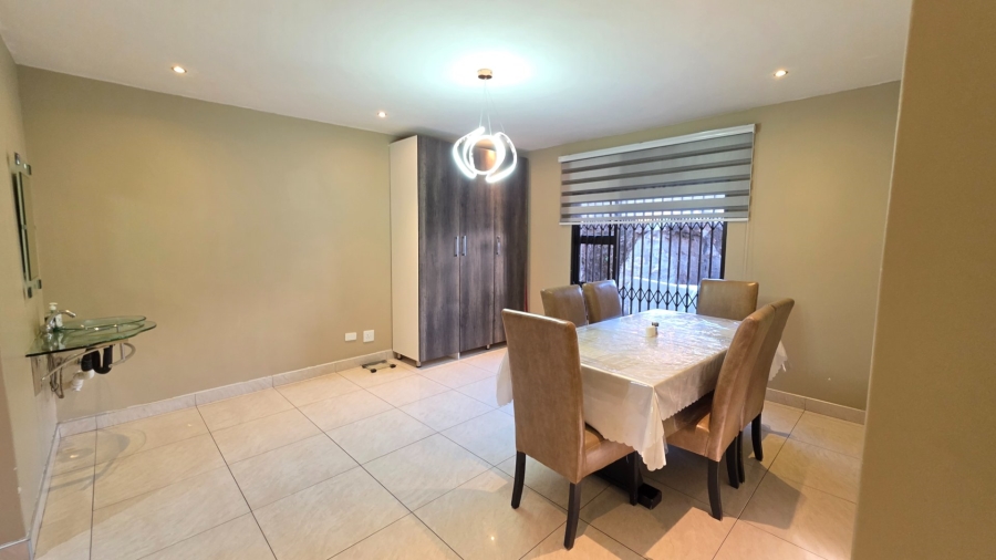 To Let 4 Bedroom Property for Rent in Christoburg Gauteng