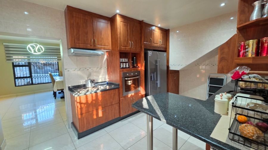 To Let 4 Bedroom Property for Rent in Christoburg Gauteng