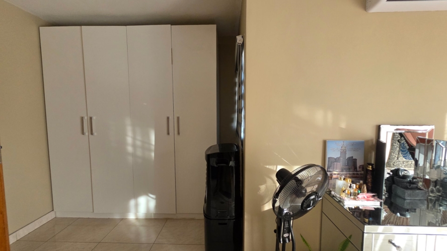 To Let 4 Bedroom Property for Rent in Christoburg Gauteng