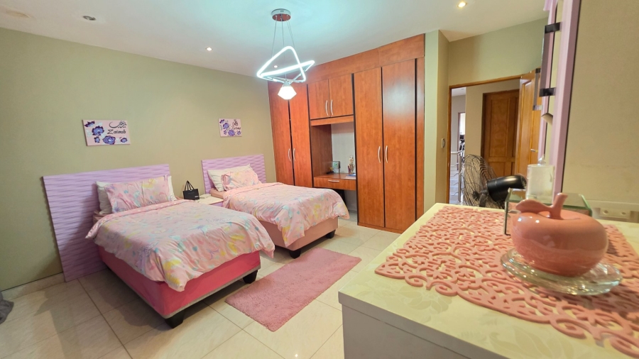To Let 4 Bedroom Property for Rent in Christoburg Gauteng