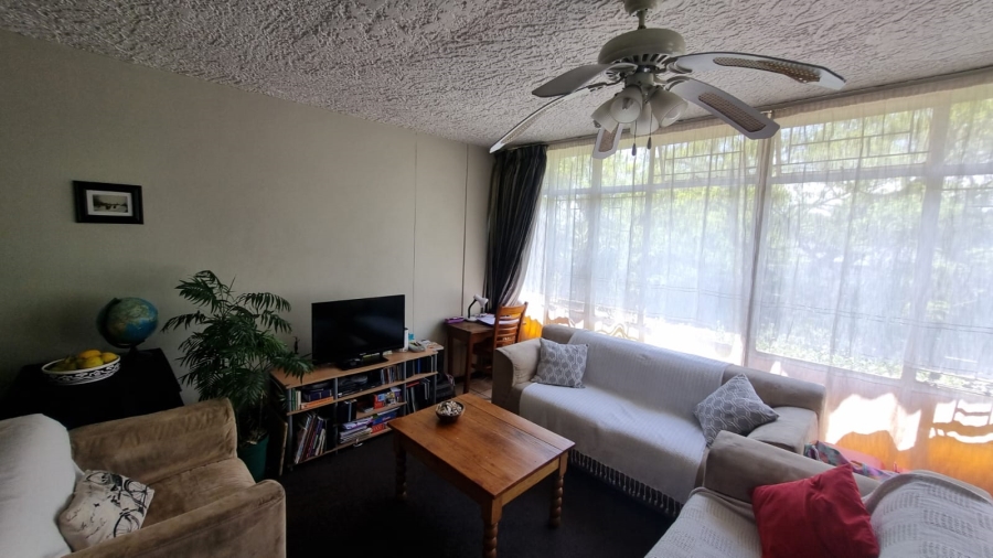 2 Bedroom Property for Sale in Queenswood Gauteng