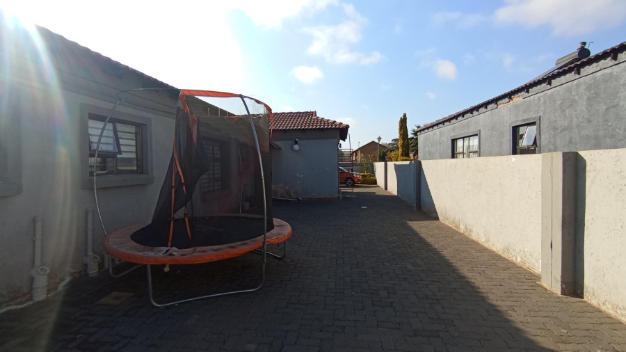 3 Bedroom Property for Sale in Clarina Gauteng