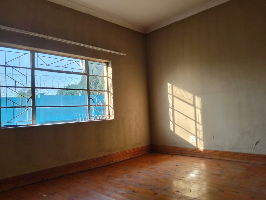 To Let 5 Bedroom Property for Rent in Lyttelton Manor Gauteng